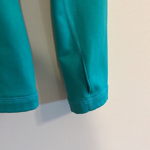 Nike Pro Underlayer Top - Picture 2 of 5